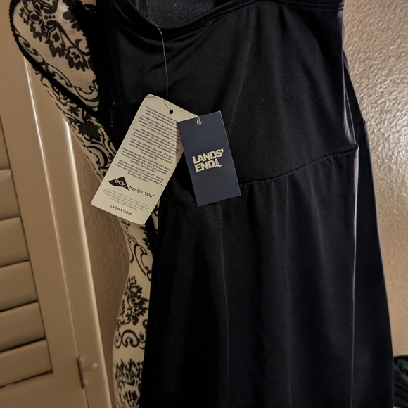 Ladies Black Dress Style Bathing Suit Size 16 - Picture 7 of 10